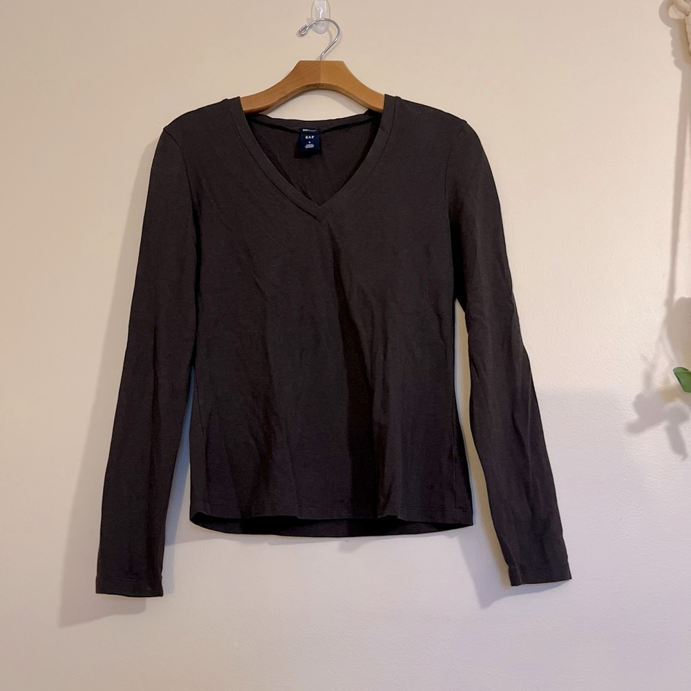 Gap Stretch V-Neck Top - Size Small